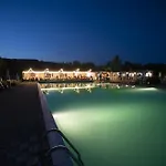 Centro Vacanze - Garden River Holiday park