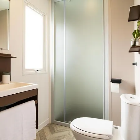 Centro Vacanze - Garden River ألتيدونا