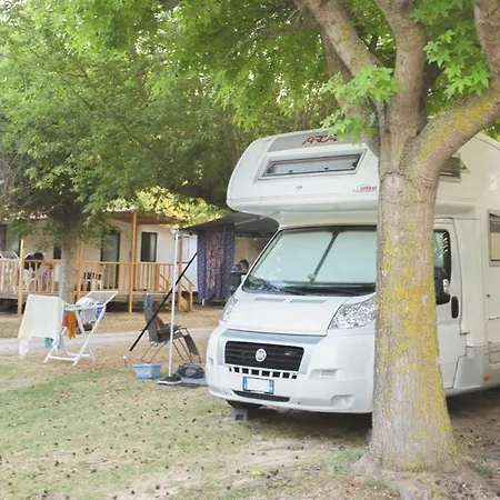 Centro Vacanze - Garden River *