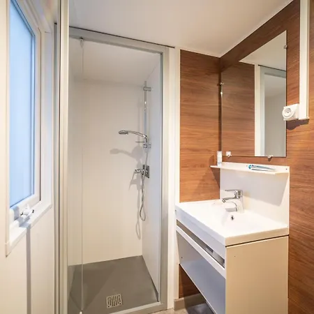 منتزه العطل Centro Vacanze - Garden River *