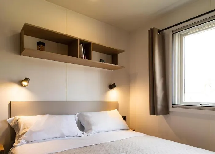 Centro Vacanze - Garden River *