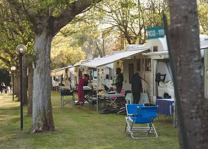 Centro Vacanze - Garden River Parco vacanze Altidona