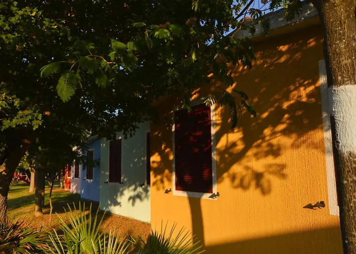 Centro Vacanze - Garden River Parco vacanze Altidona